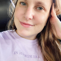 ✨ IN MY MOM ERA™ ✨ - Embroidered Comfort Colors Tee