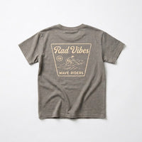 THE MAVERICKS TEE - FADED GREY