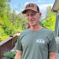 Dad w/ Mountains - Mountain Scene (pf&b) - Unisex Tee