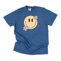 Big Smiley w/ Flowers - Comfort Colors Tee