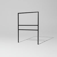 24"h x 18"w Metal Frame - 1 rider (Black)